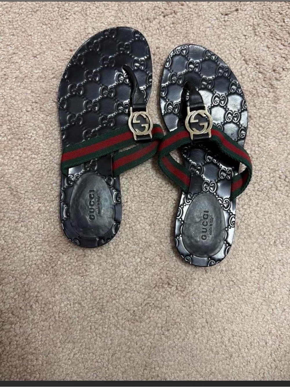 Gucci Black Leather Thong Sandals with Green and Red Web